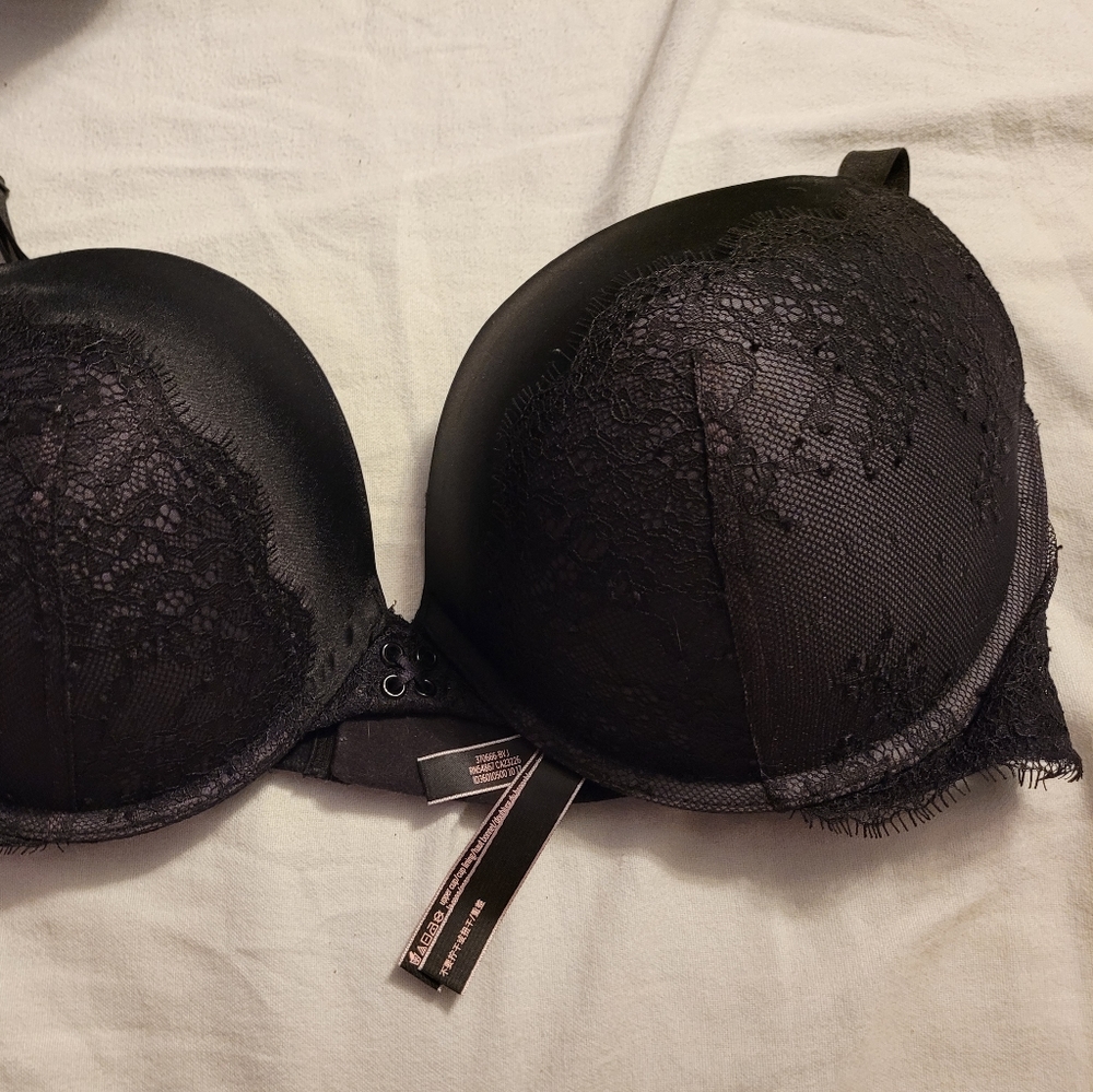 Victoria secret push up bra